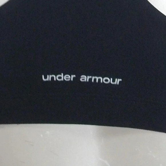 38A BRAND NEW Under Armour Protegee Zip-Front WireFree Sport Bra NWT - Picture 5 of 16
